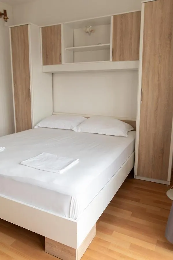 Villa Fjaba - By The Sea - With The Big Terraces & Great Sea View Trogir